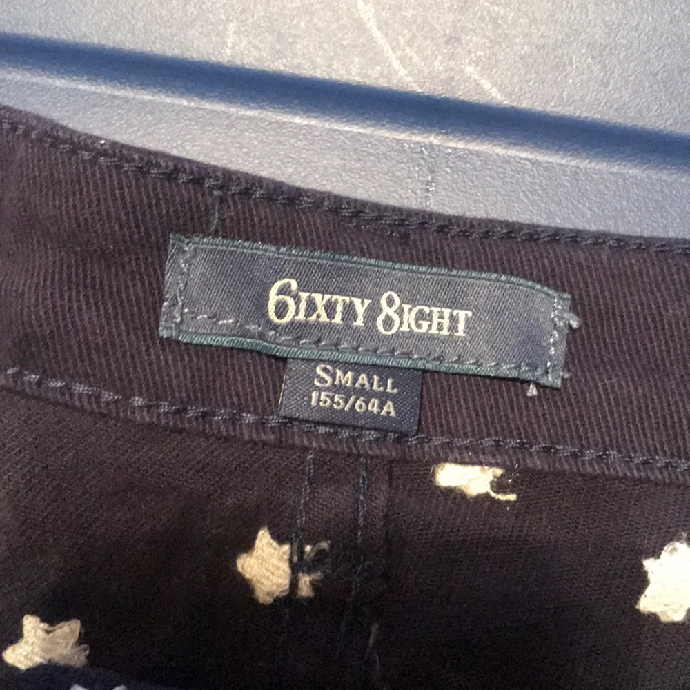 Star Pattern Shorts - Picture 4 of 4